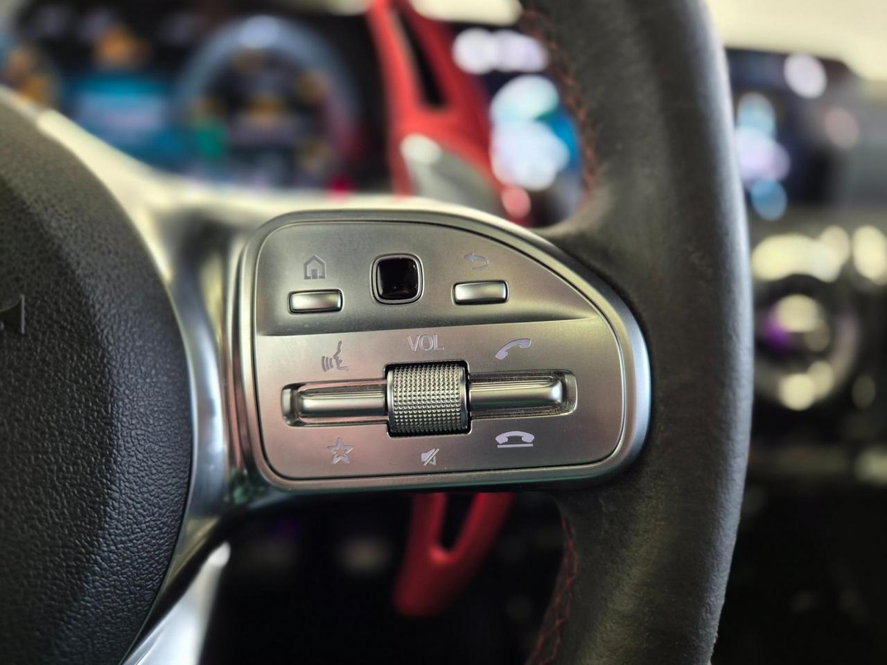 Mercedes Classe A 35 AMG 4matic auto - SEDILI GUSCIO - Tetto