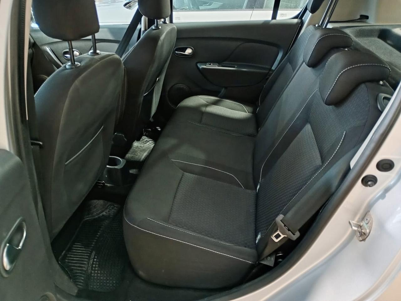 Dacia Sandero 1.5 dCi 8V 75CV Start&Stop Lauréate