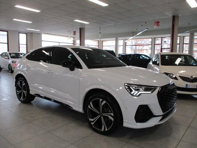 Audi Q3 SPB 35 Black Limited 2.0 TDI 150CV S-Tronic