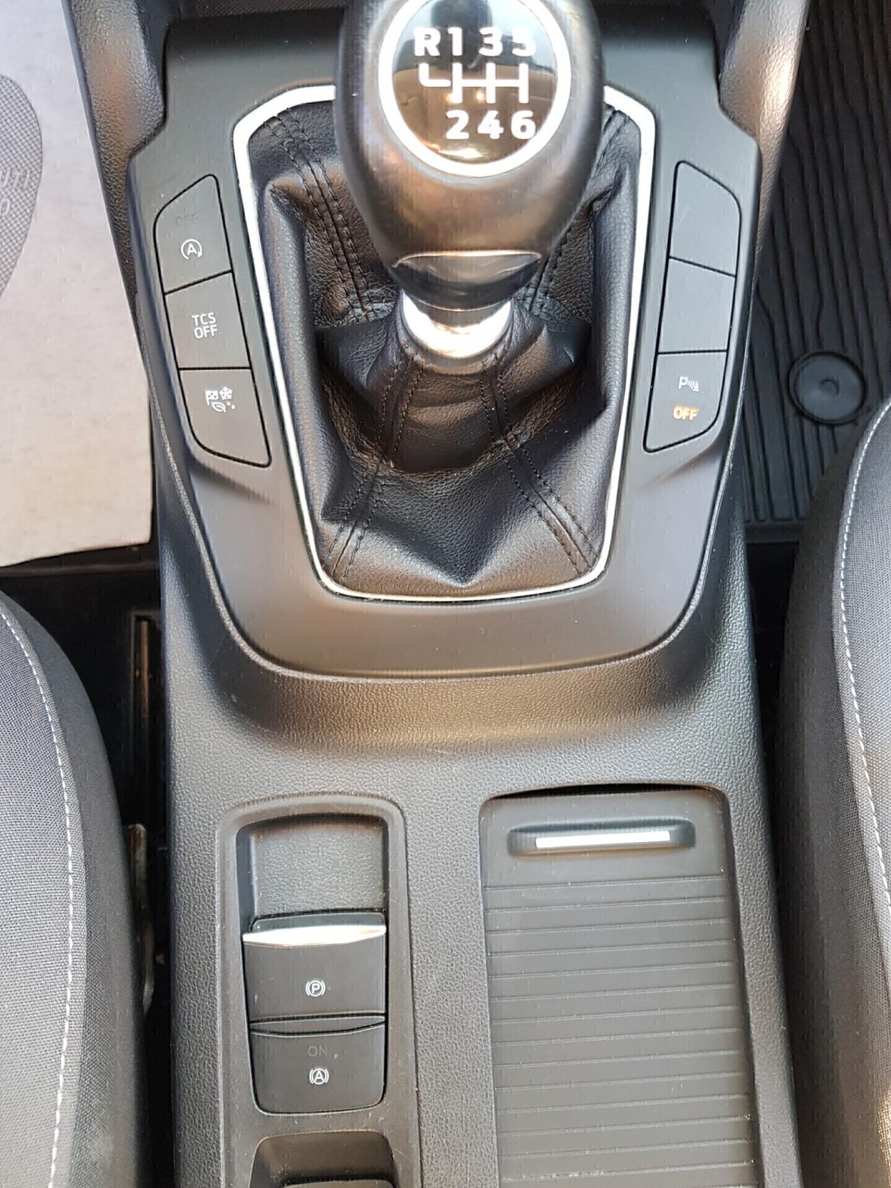 Ford Focus 1.5 Tdci EcoBlue 120cv Connect