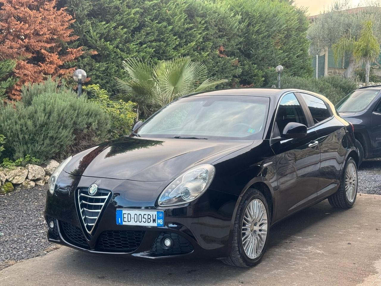 Alfa Romeo Giulietta 1.6 JTDm-2 105 CV Distinctive