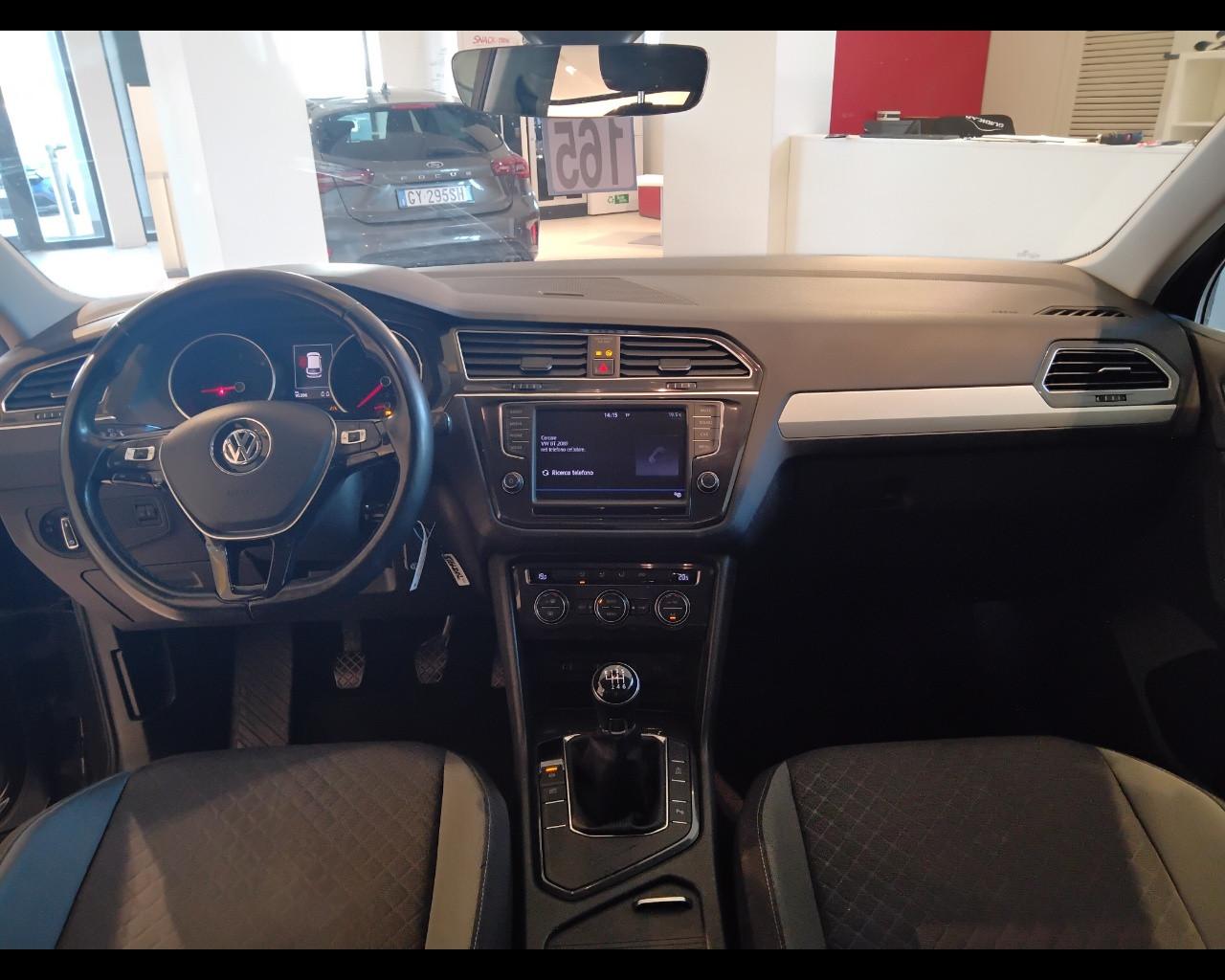 VOLKSWAGEN Tiguan II 2016 - Tiguan 1.6 tdi Business 115cv