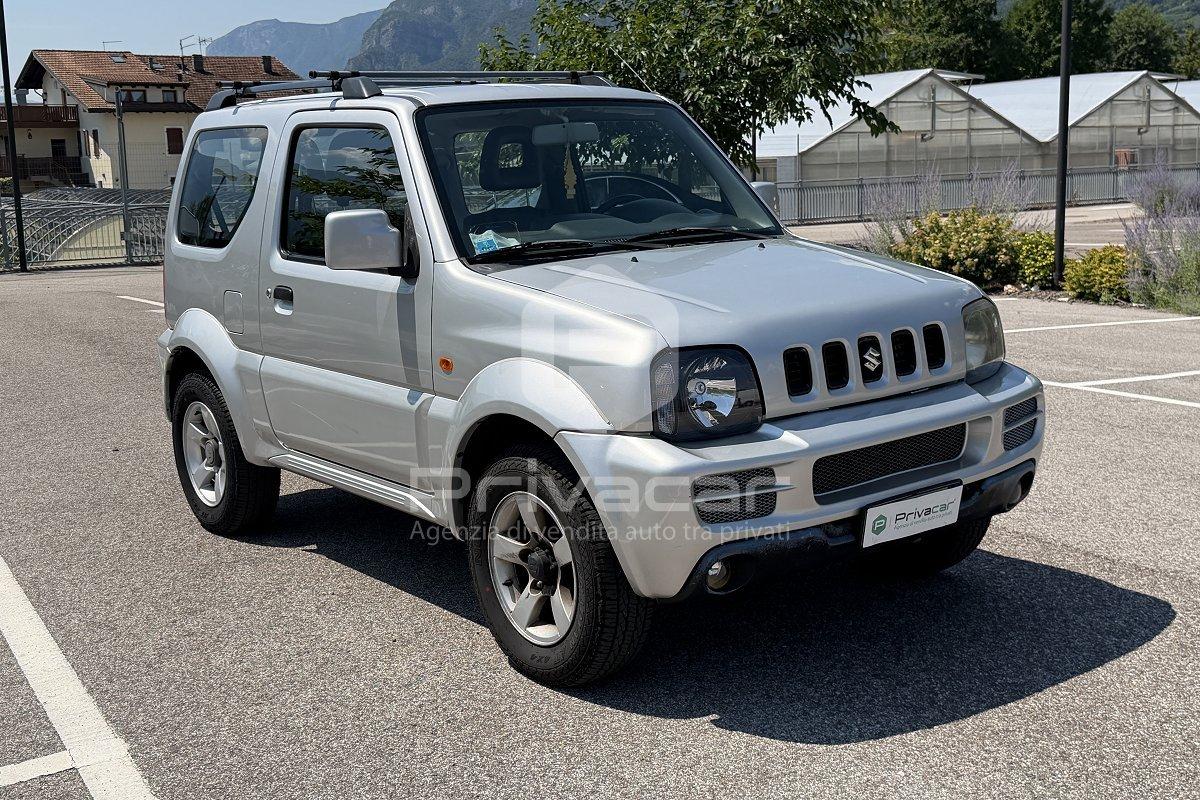 SUZUKI Jimny 1.3i 16V cat 4WD JLX Più
