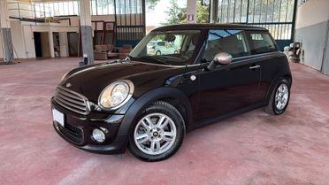 Mini 1.6 16V One (55kW)