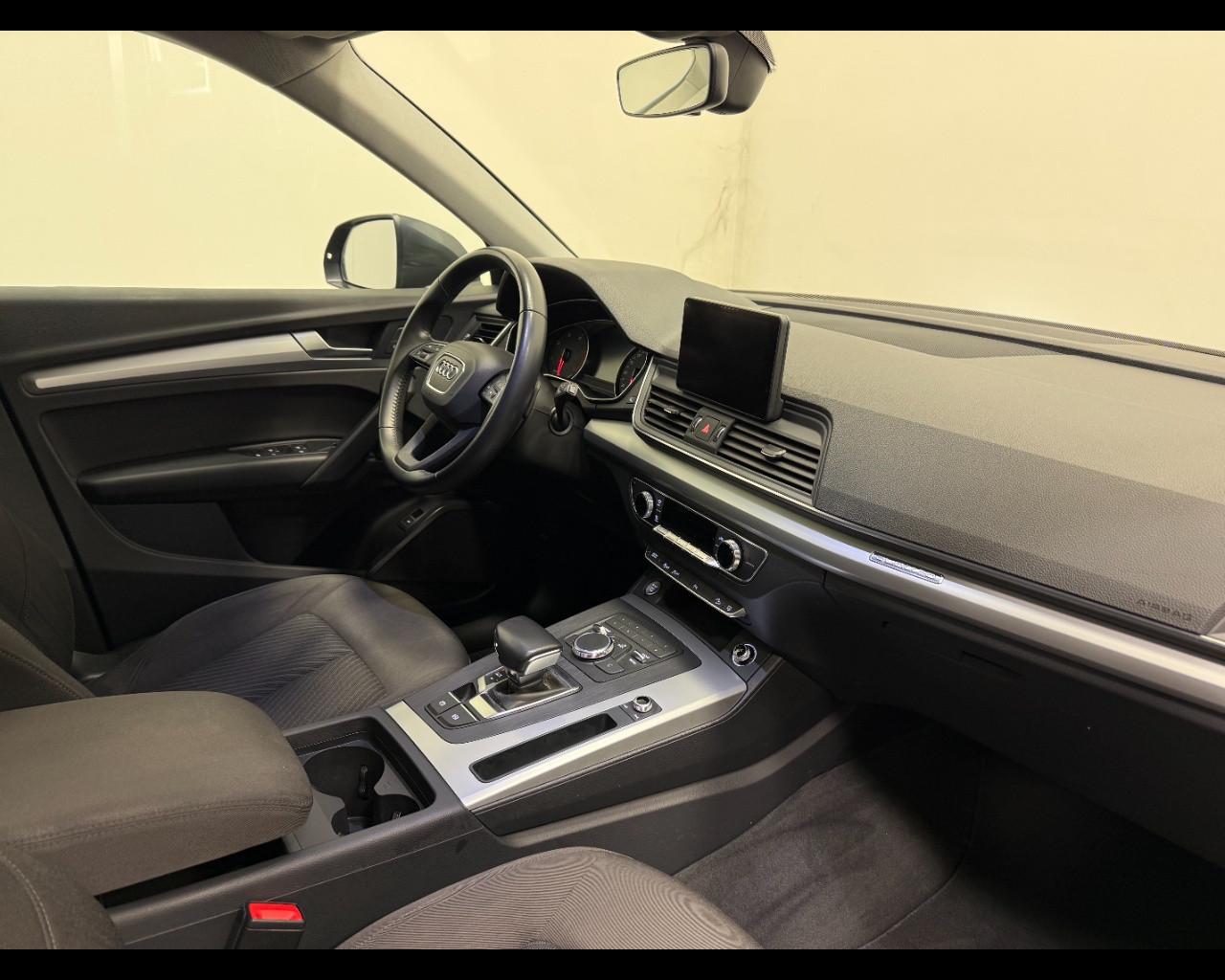 AUDI Q5 35 TDI QUATTRO S-TRONIC BUSINESS