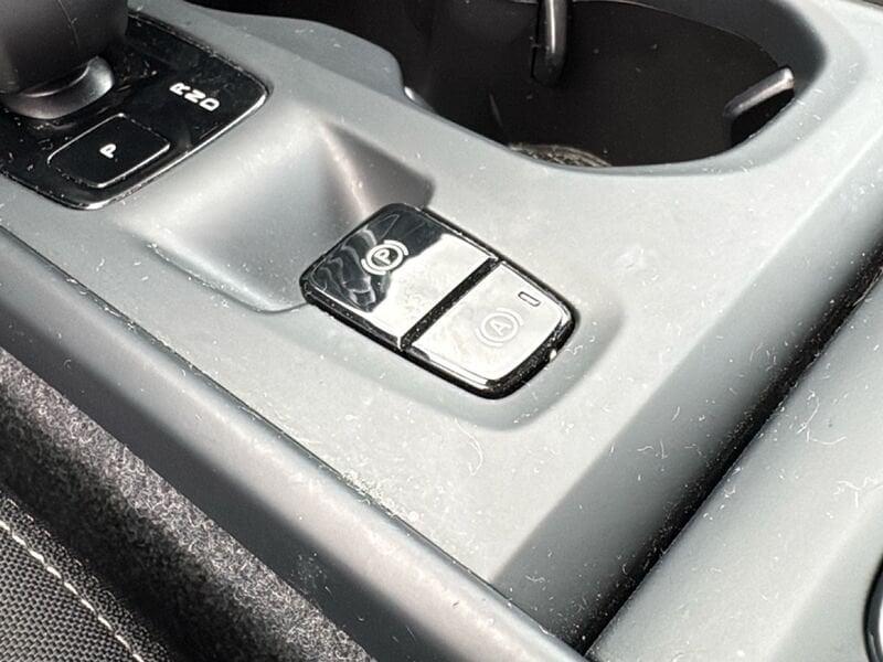 Volvo XC40 XC40 2.0 b3 Core auto
