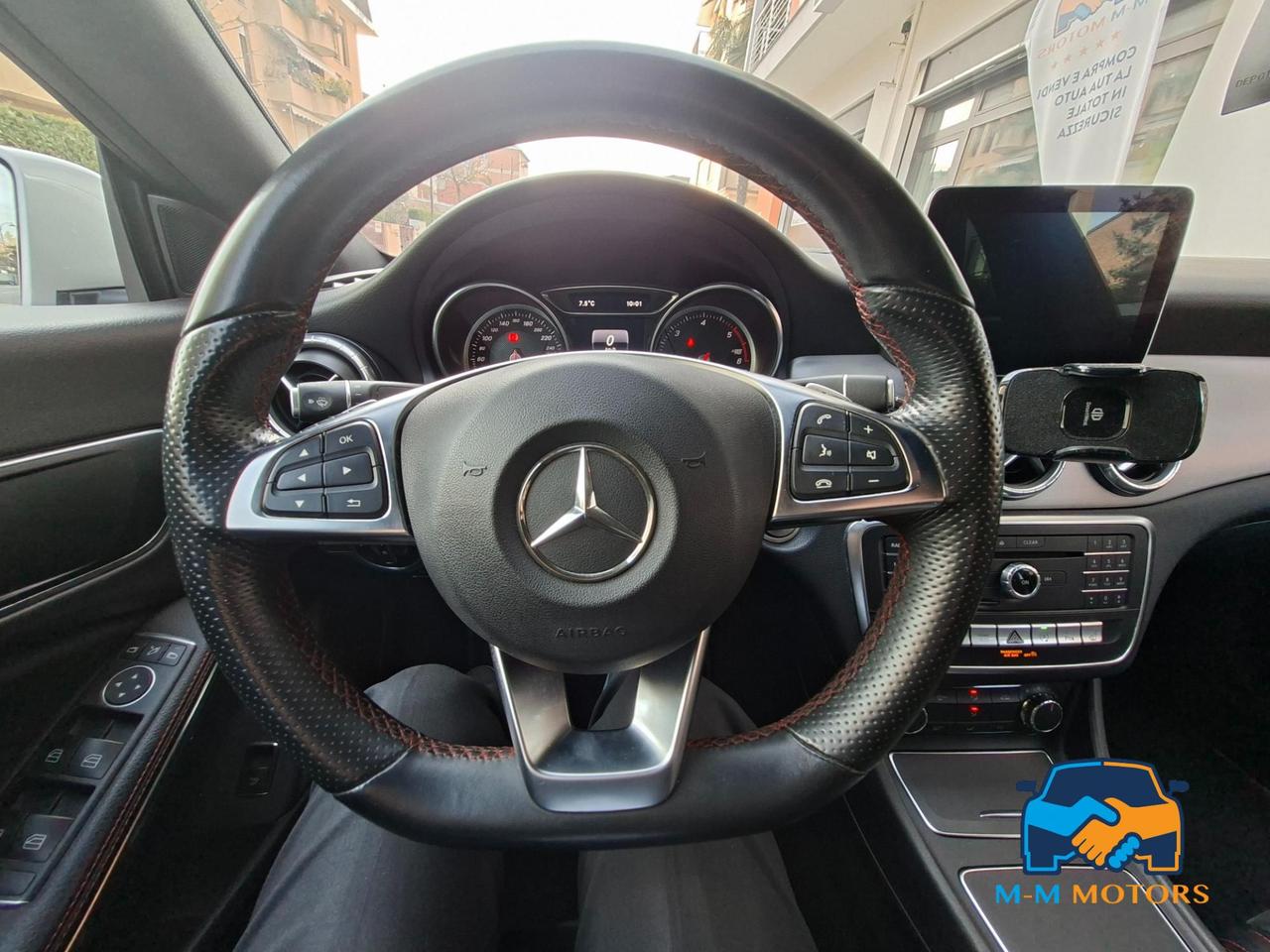 MERCEDES CLA 200 D
