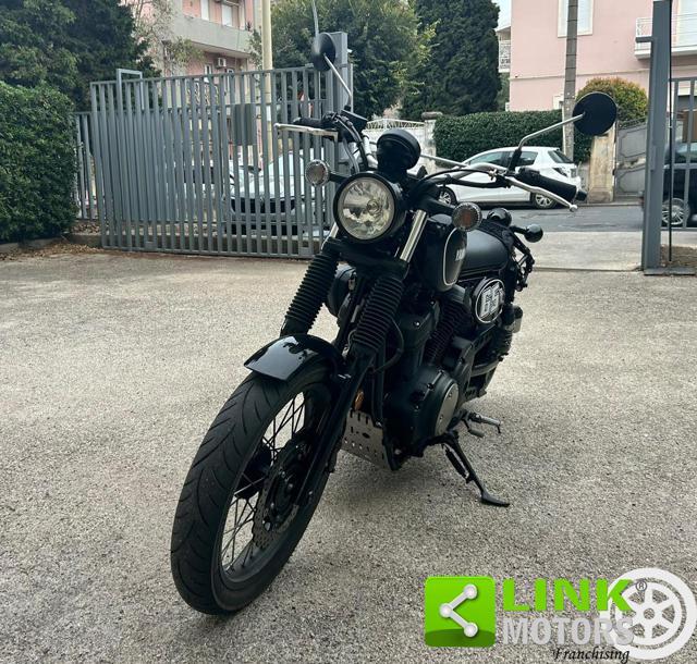 YAMAHA SCR 950 .