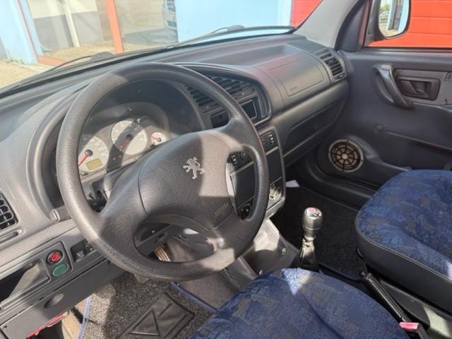 Peugeot Ranch 1.9 - Auto per disabili con pianale ribassato