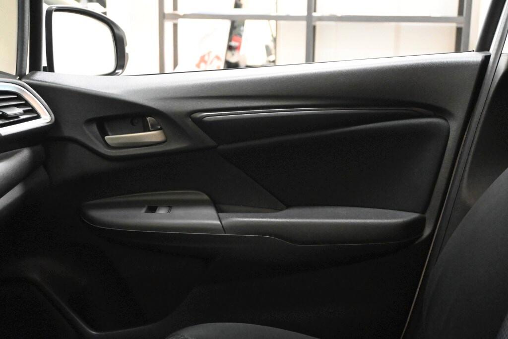 HONDA Jazz 3ª serie 15-20 Jazz 1.3 Trend