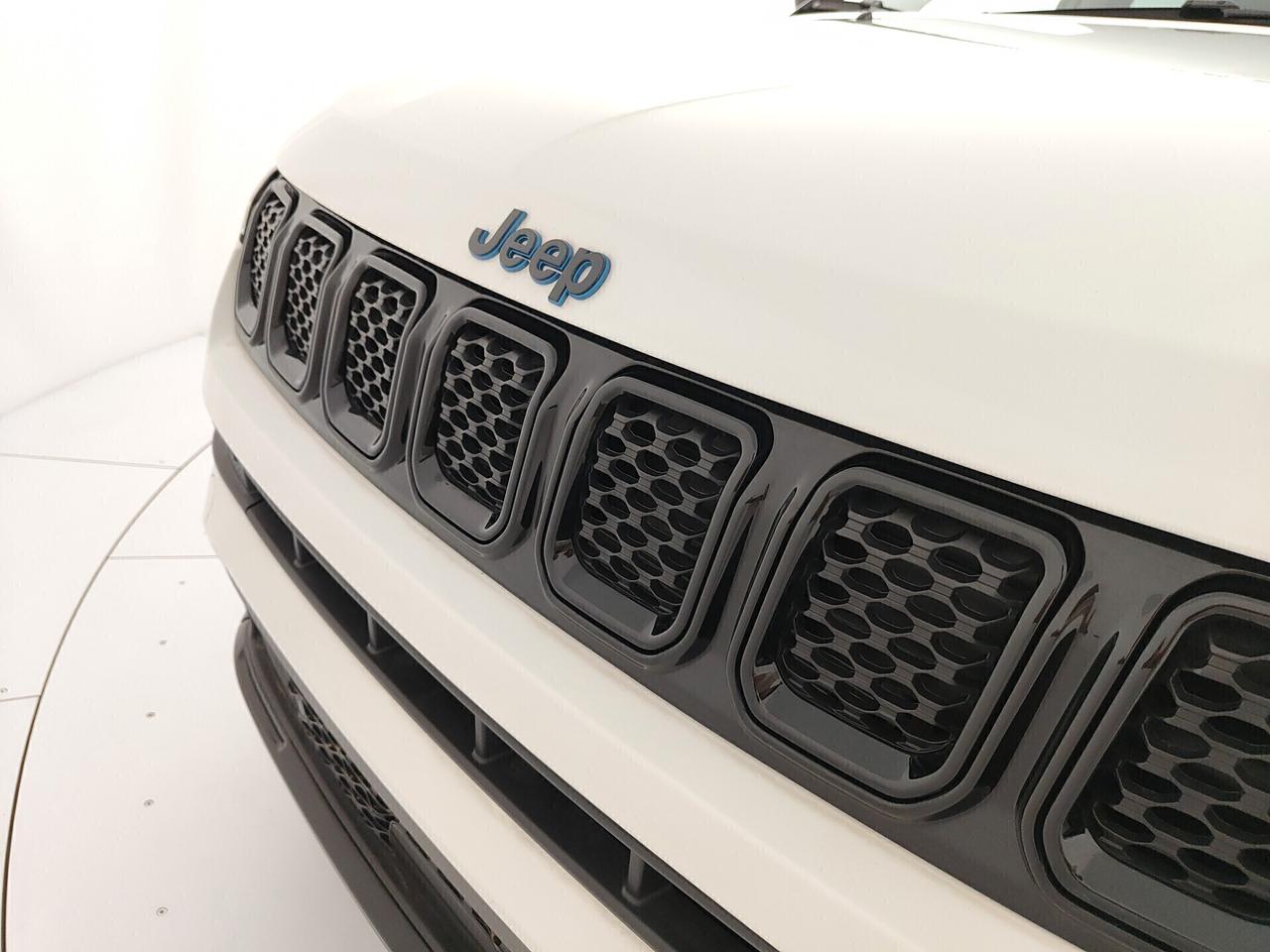 Jeep Compass 1.3 T4 190CV PHEV AT6 4xe Night Eagle