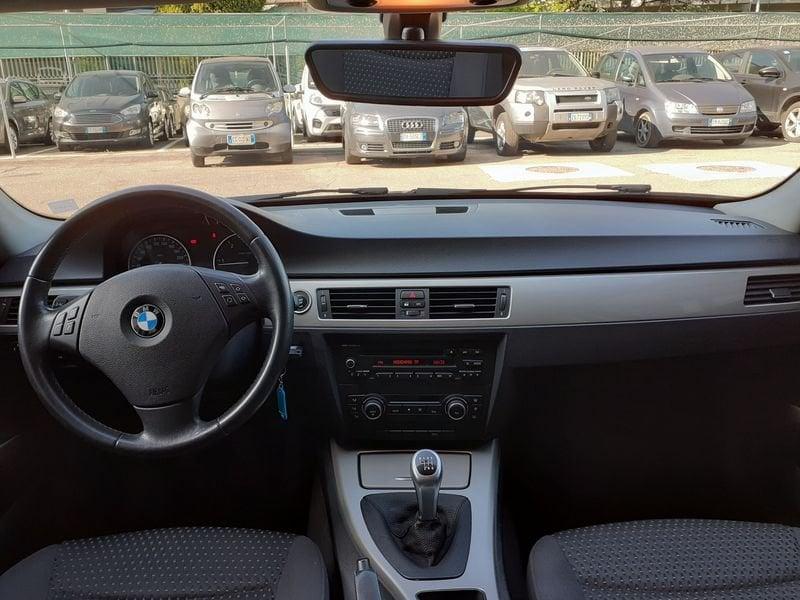 BMW Serie 3 320d cat Touring GARANZIA-KM CERTIFIC