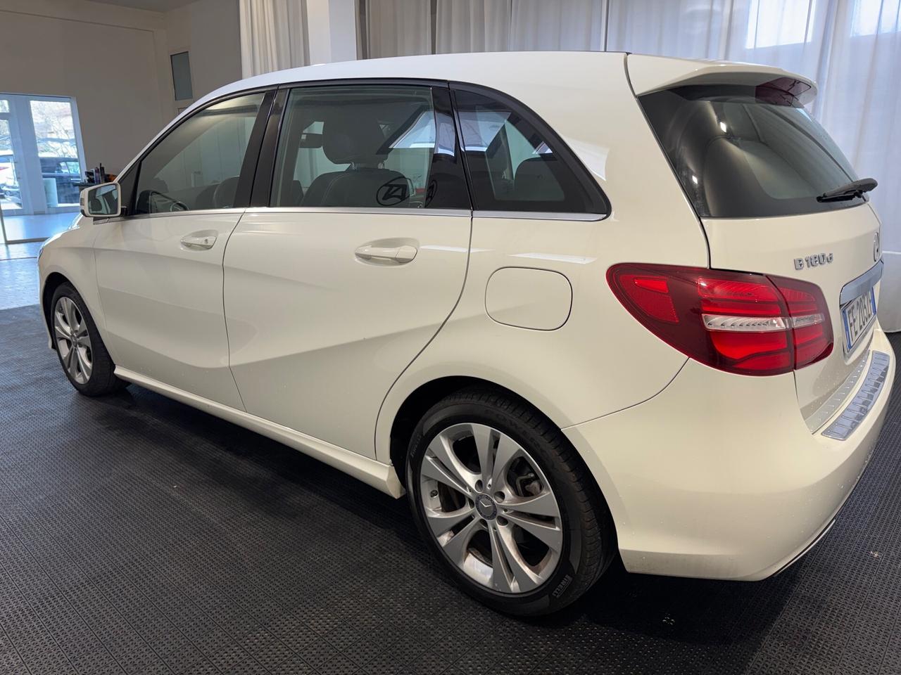 Mercedes-benz B 180 d Automatic Sport