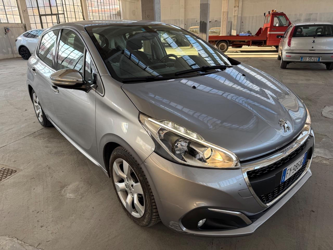 Peugeot 208 BlueHDi 100 S&S 5 porte Allure