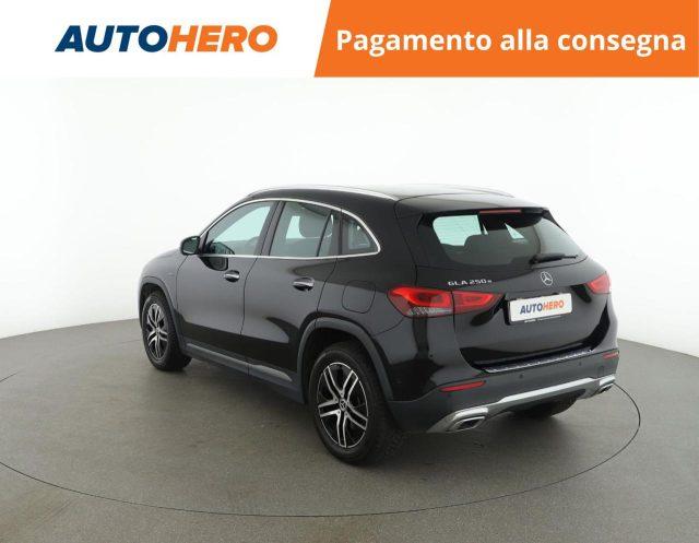 MERCEDES-BENZ GLA 250 e EQ-Power Automatic Sport Plus