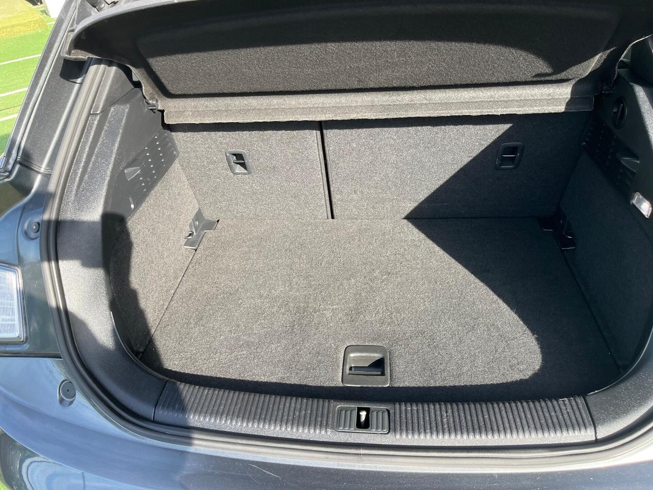 Audi A1 SPB 1.6 TDI S line edition