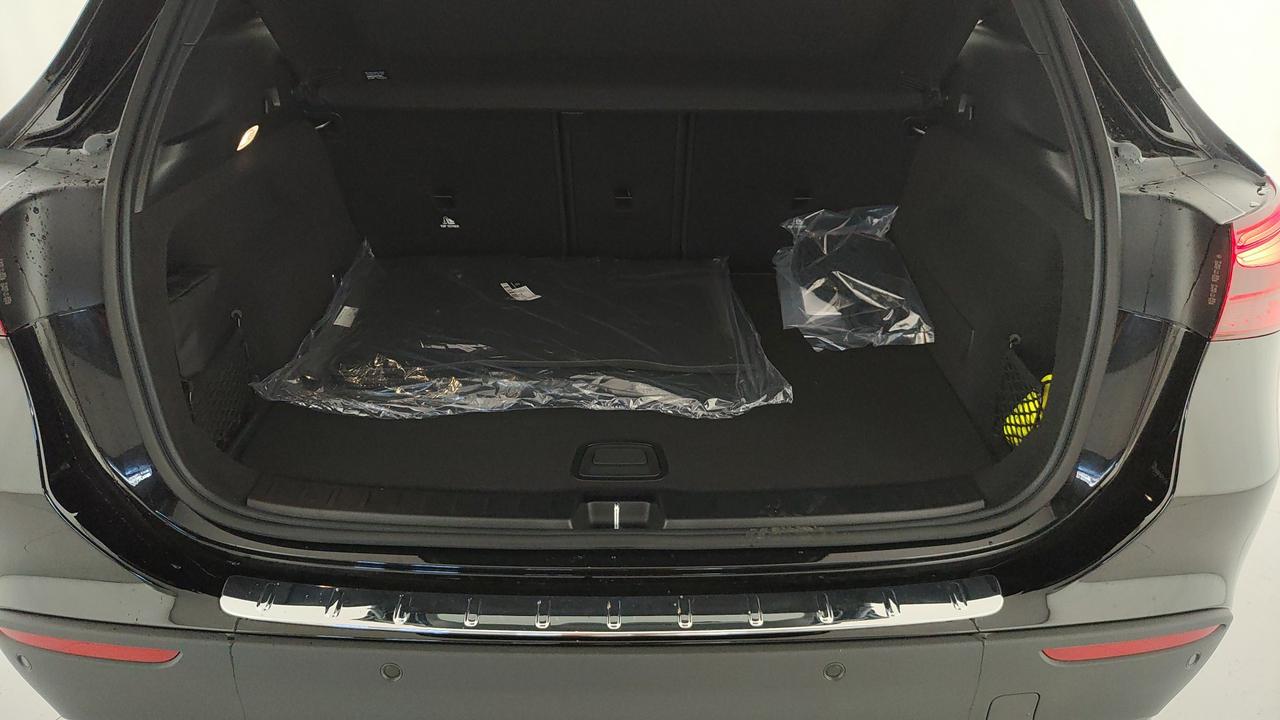 Mercedes-Benz GLA 200 d Automatic 4MATIC