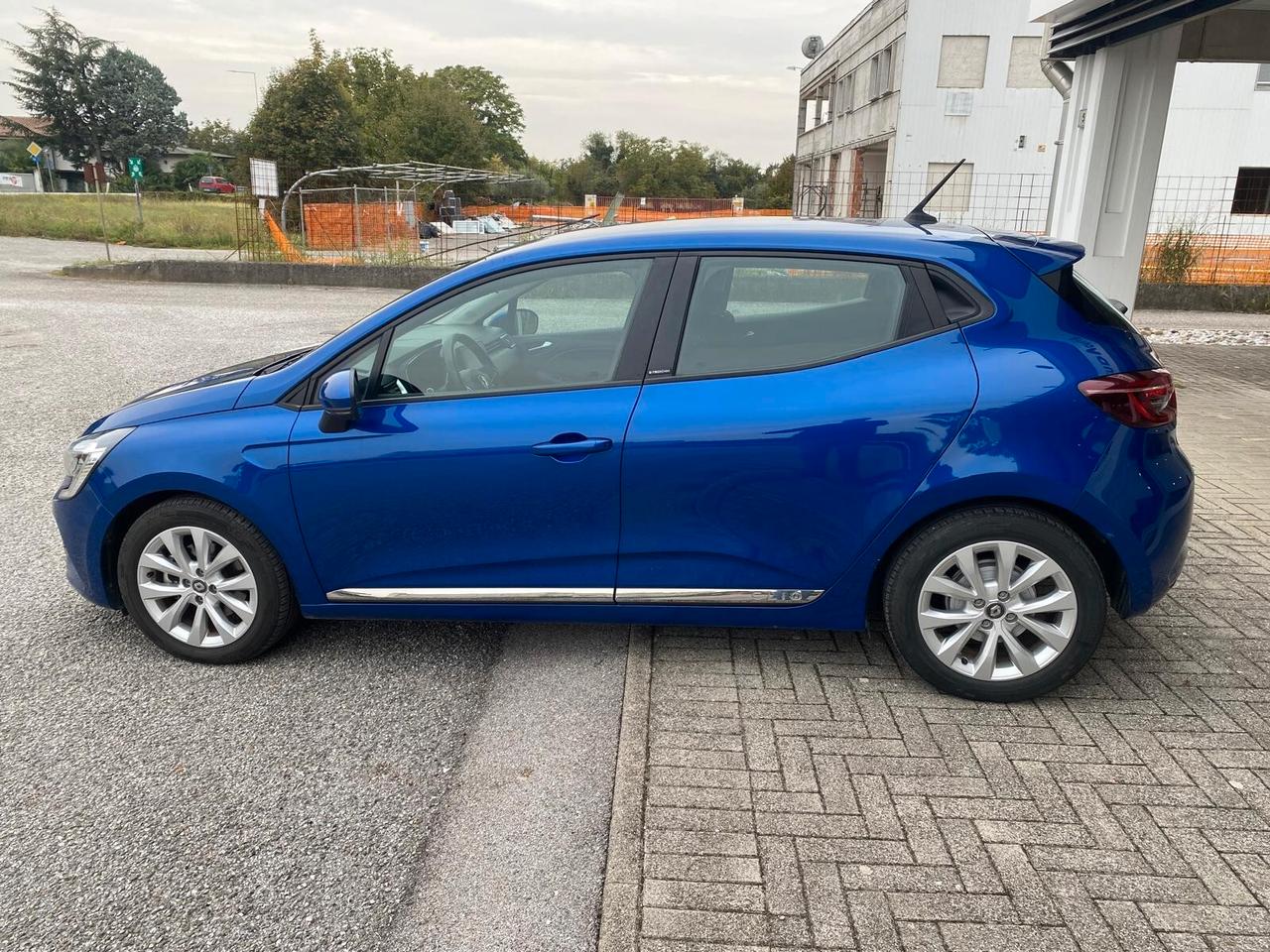 Renault Clio Full Hybrid E-Tech 140 CV 5 porte Zen