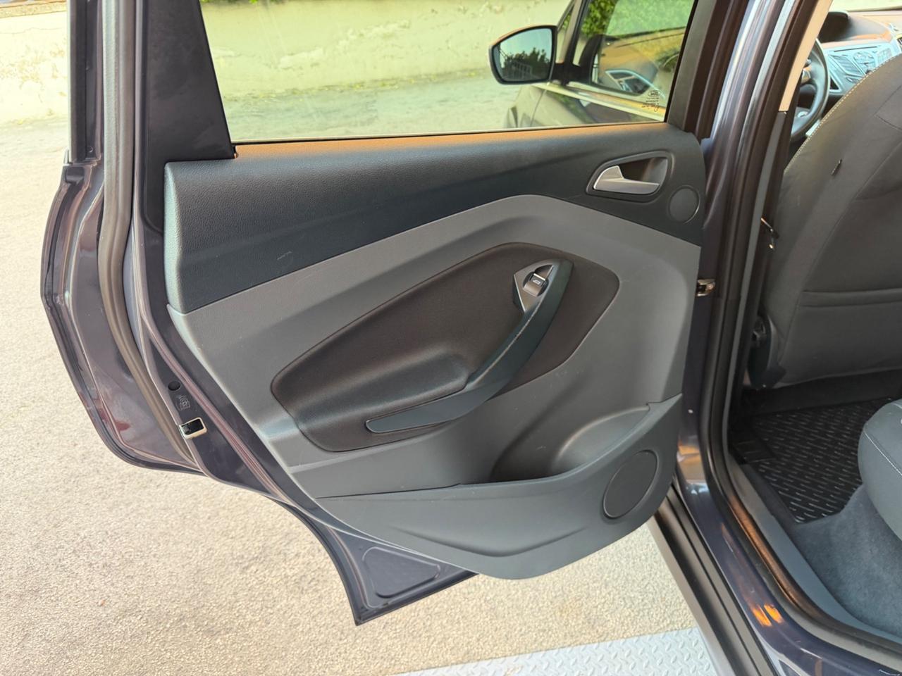 Ford C-Max 1.6 TDCi 115CV Plus