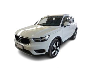 Volvo XC40 D3 150 CV Automatica LED Momentum