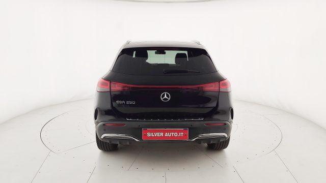 MERCEDES-BENZ EQA 250 Premium