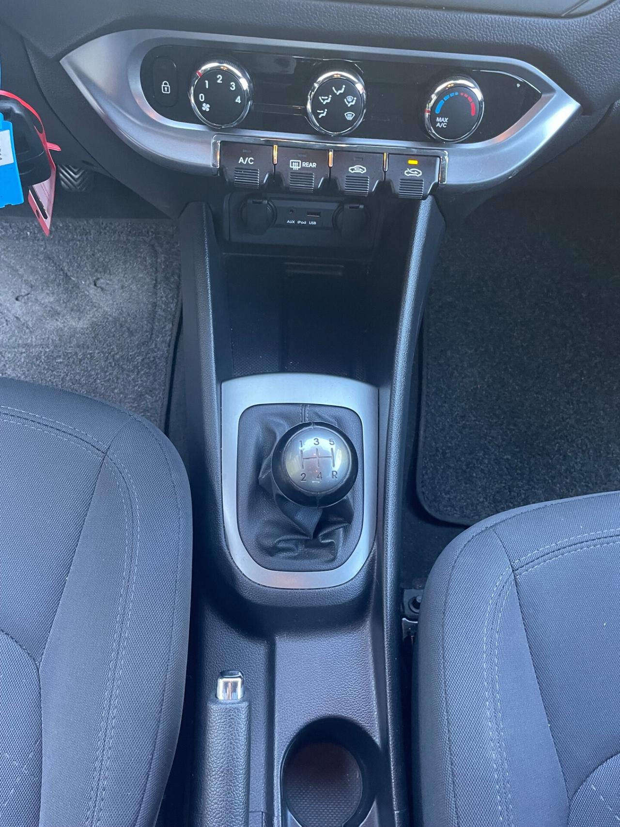 Kia Rio 1.2 CVVT 5p.*Neopatentati*