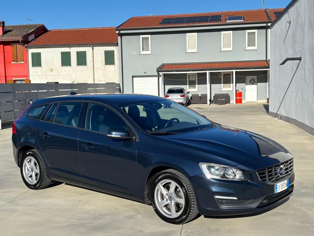 Volvo V60 D3 Geartronic Momentum