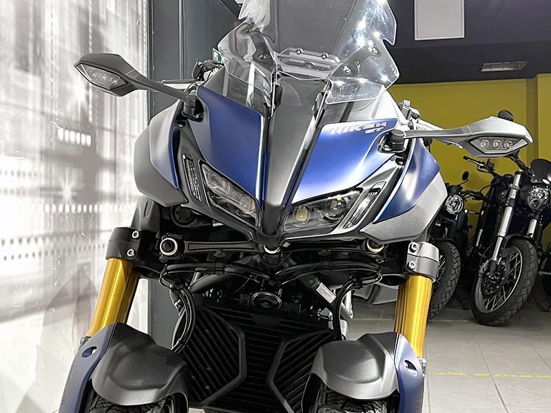 Yamaha Niken GT