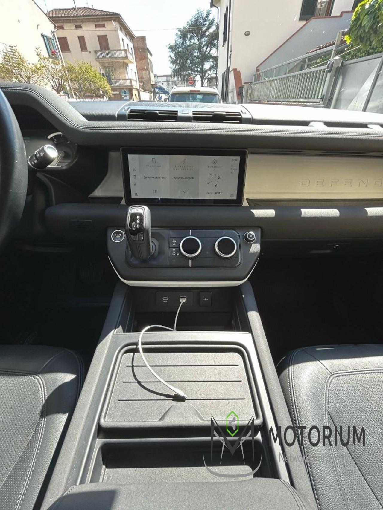 Land Rover Defender 110 3.0D 200 CV AWD-NO OBBLIGO FINANZIAMENTO-