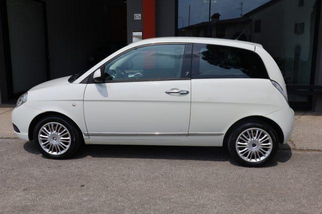 LANCIA Ypsilon 1.2i 69CV 5Porte UniProprietario per NEOPATENTATI