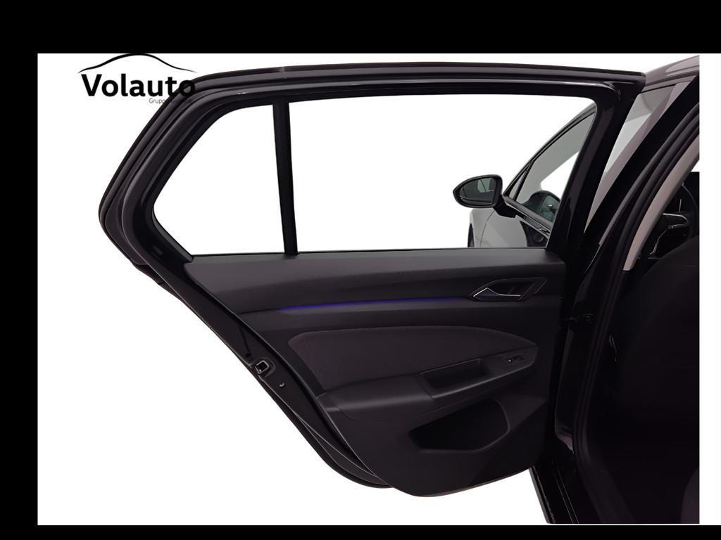 VOLKSWAGEN Golf VIII 2024 - Golf 2.0 tdi Life 115cv