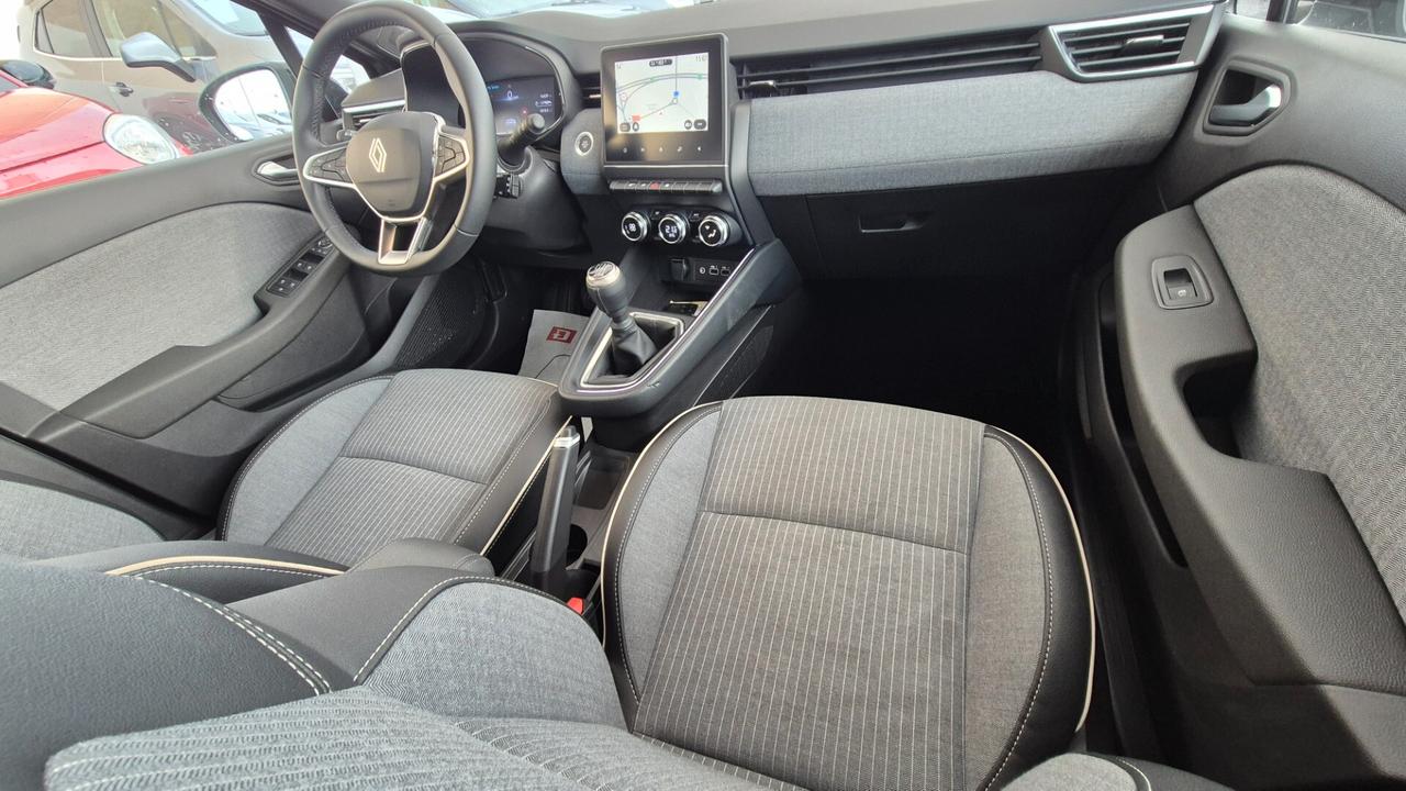 Renault Clio TCe 90 CV 5 porte Techno - 2025