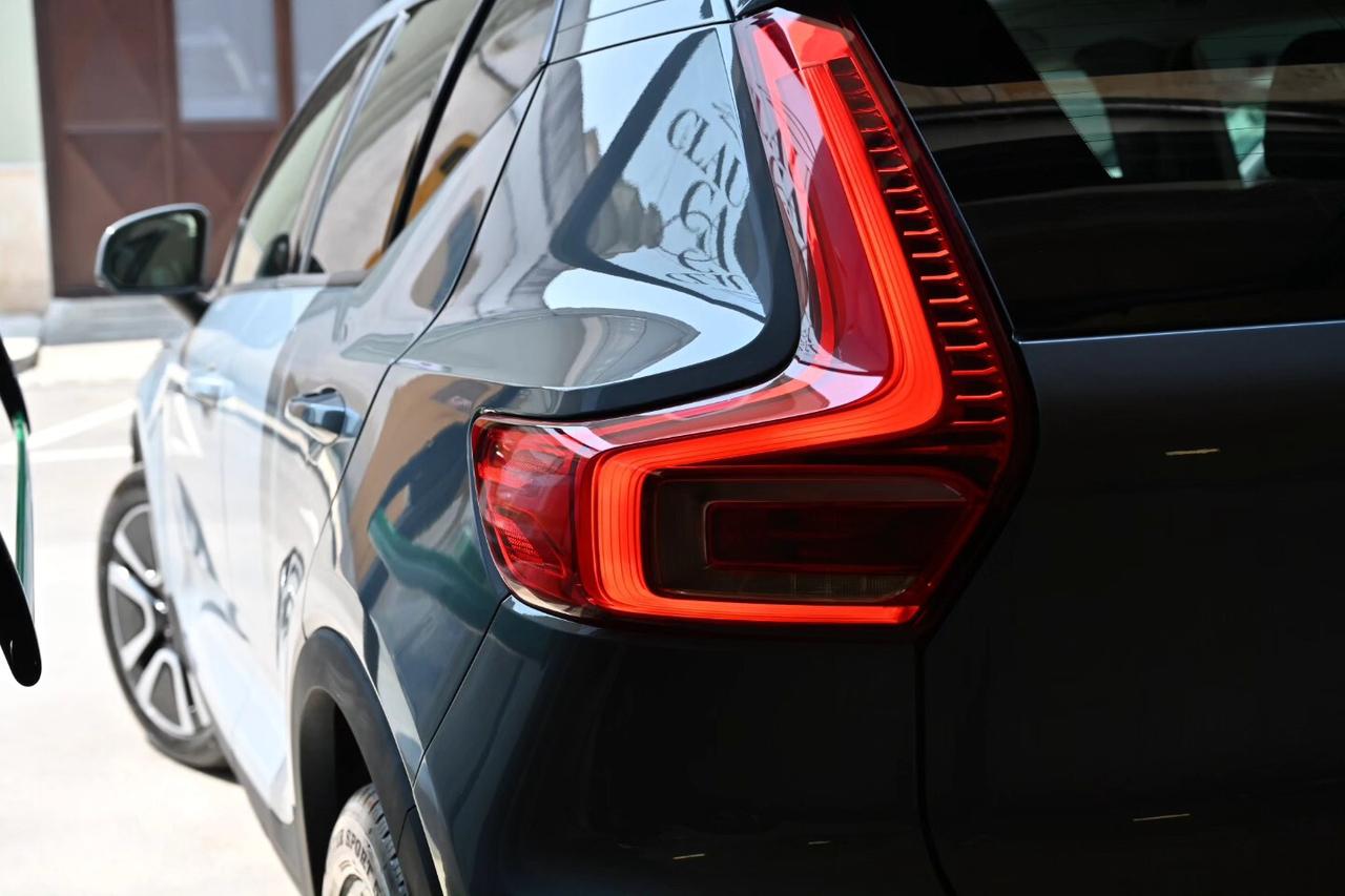 Volvo XC40 D4 AWD 190 CV TETT0
