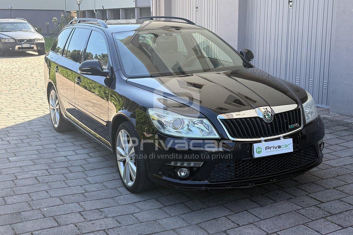 SKODA Octavia 2.0 TDI CR F.AP. Wagon RS