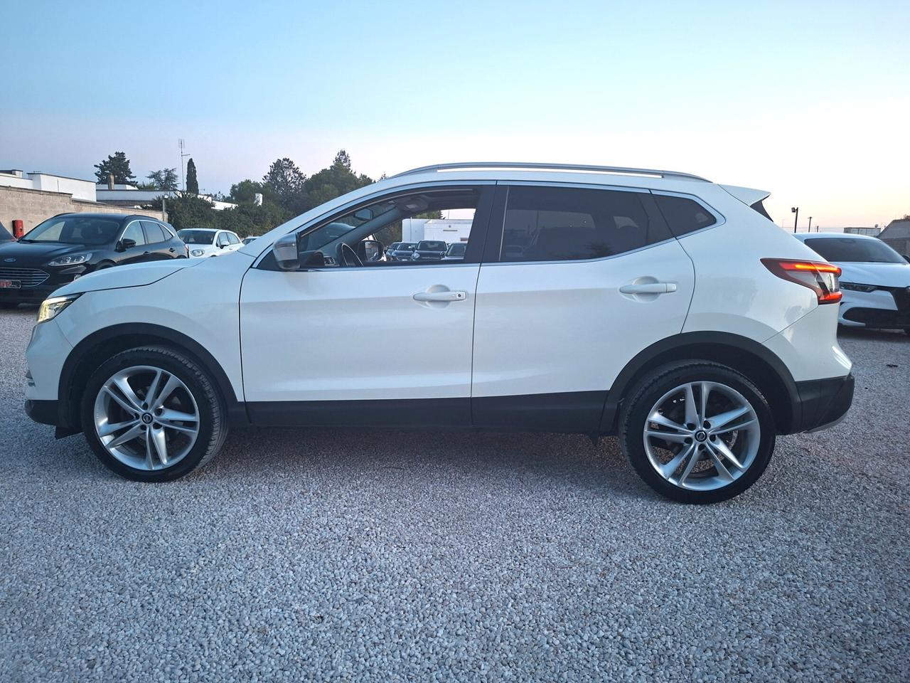 Qashqai 1.7 dCi 150cv-N-Connecta *TETTO-LED-Cam360°