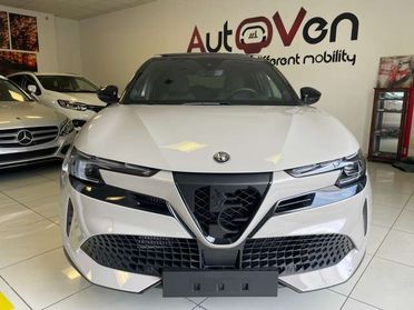Alfa Romeo Junior Junior 1.2 ibrida Speciale 145cv edct6