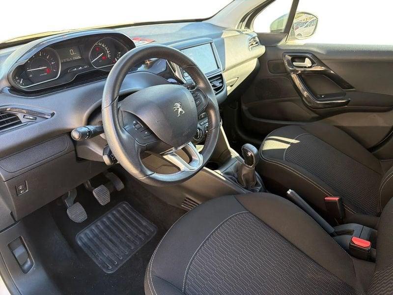 Peugeot 208 208 5p 1.2 puretech 82cv