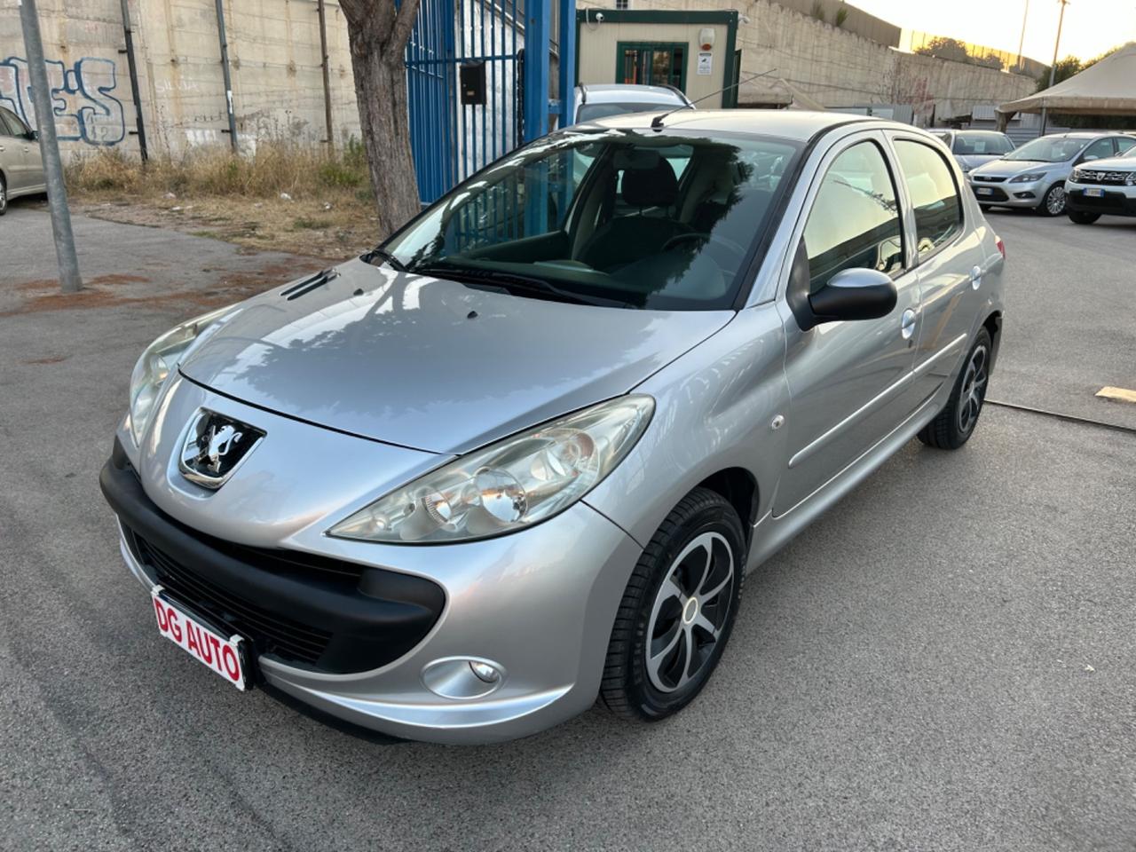 Peugeot 206 1.1 benzina 60 cavalli 2010