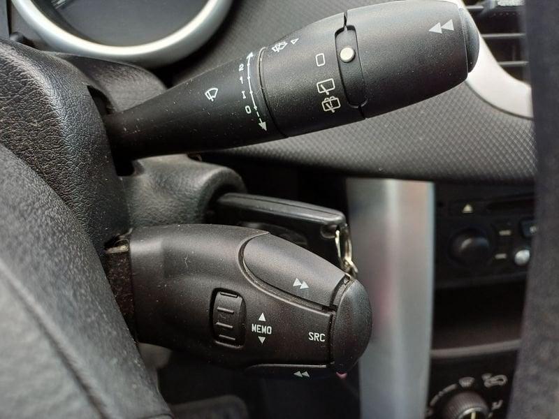 Peugeot 207 207 5p 1.4 8v Plus Gpl 75cv KM CERTIFICATI-GARANZIA