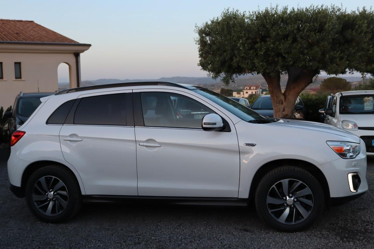 Mitsubishi ASX 1.8 DI-D 150 CV 4WD Intense Panoramic