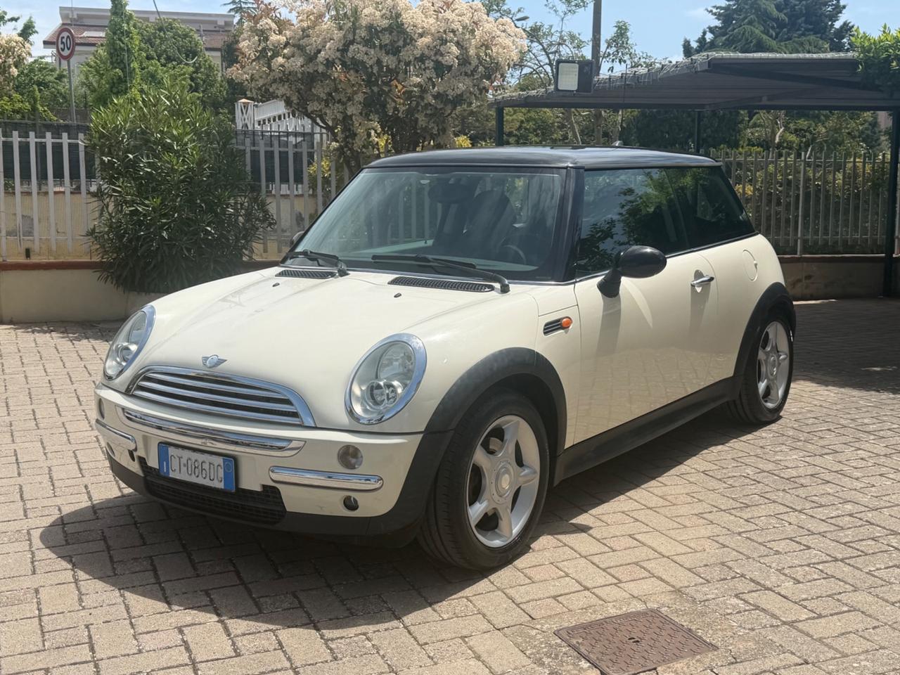 Mini 1.4 tdi One D de luxe