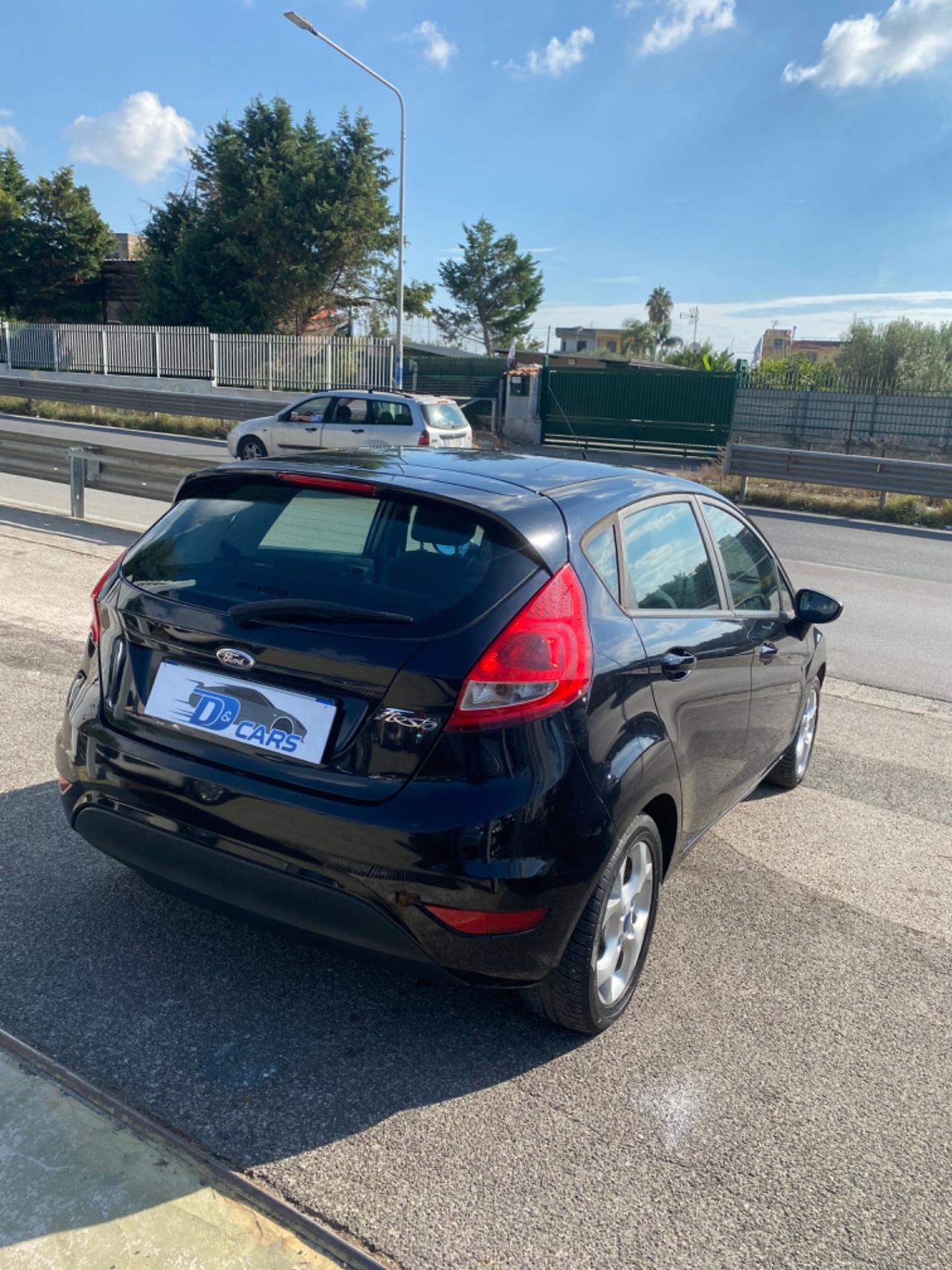 Ford Fiesta 1.2 82 CV 5 porte Titanium