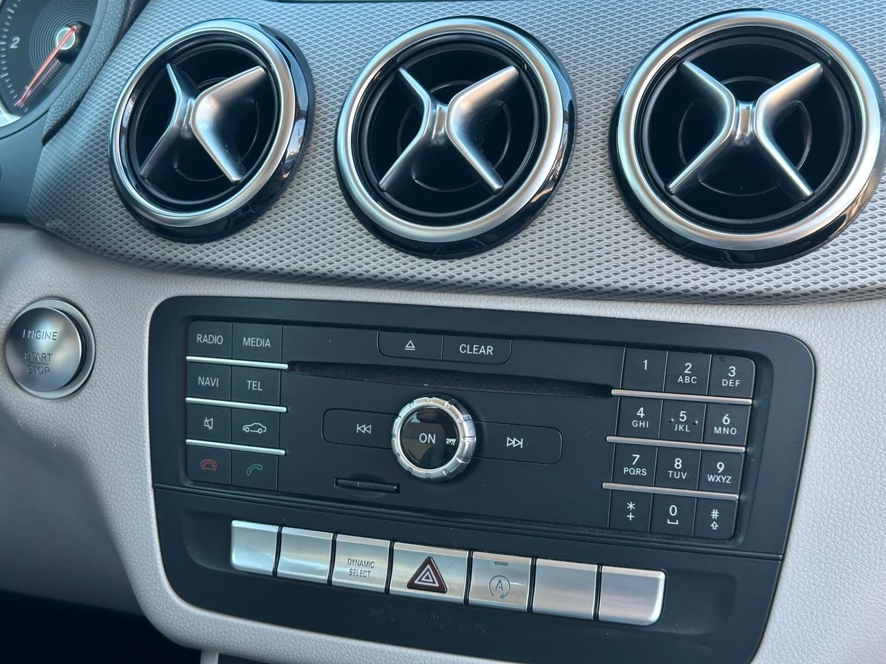 MERCEDES-BENZ B 180 d Automatic Sport