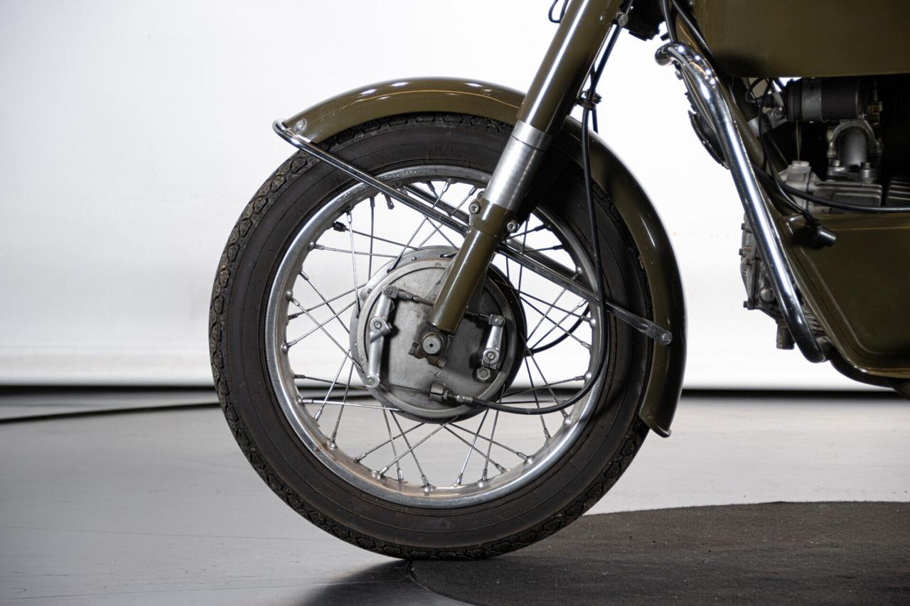 Moto Guzzi Nuovo Falcone 500
