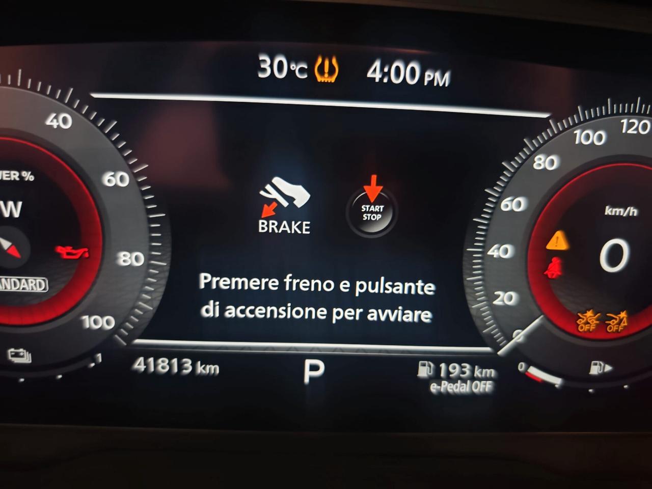 Nissan X-Trail e-Power 2WD 5 posti Tekna
