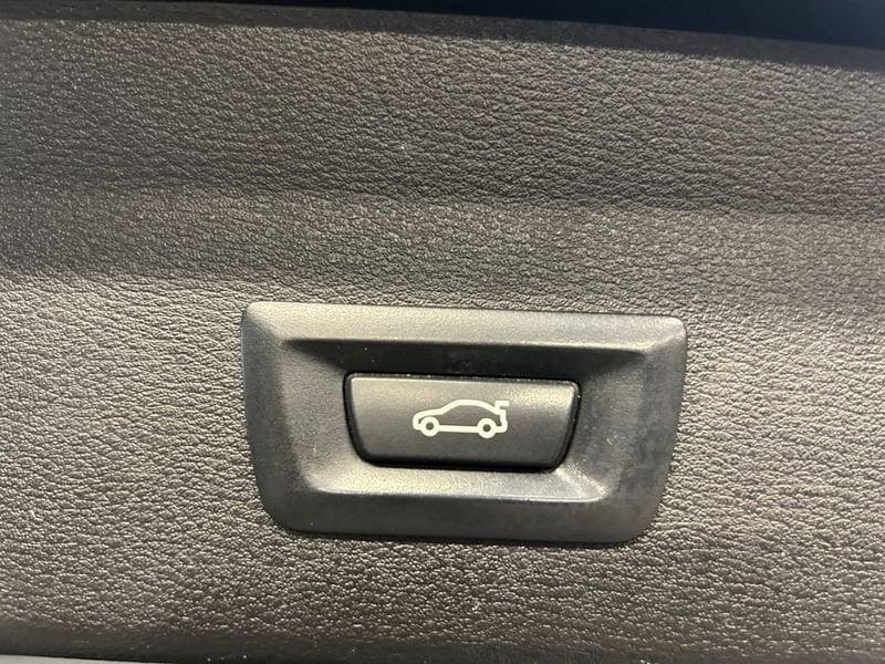 BMW X1 (F48) sDrive16d Advantage
