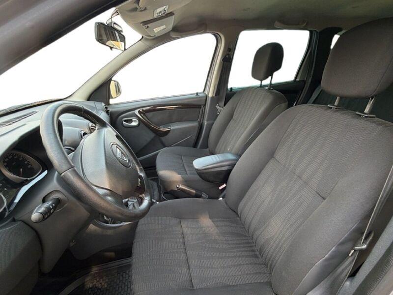 Dacia Duster Duster 1.5 dci Laureate 4x2 110cv