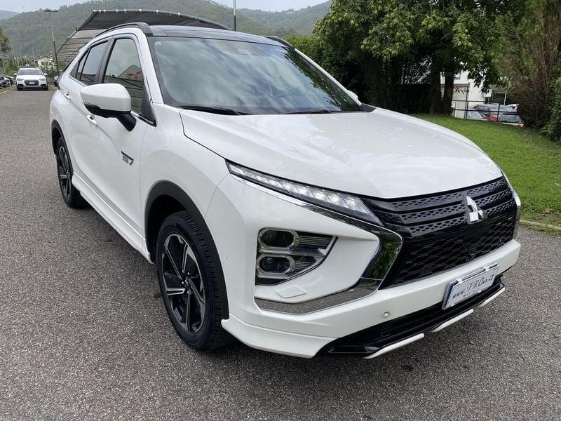 Mitsubishi Eclipse Cross 2.4 MIVEC 4WD PHEV Diamond SDA