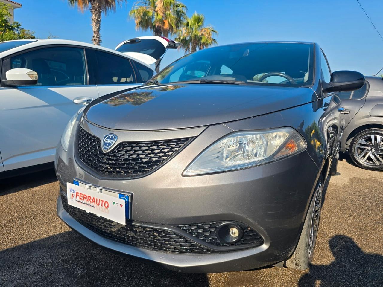 Lancia Ypsilon 1.0HYBRID 71CV GOLD EDITION ITALIANA