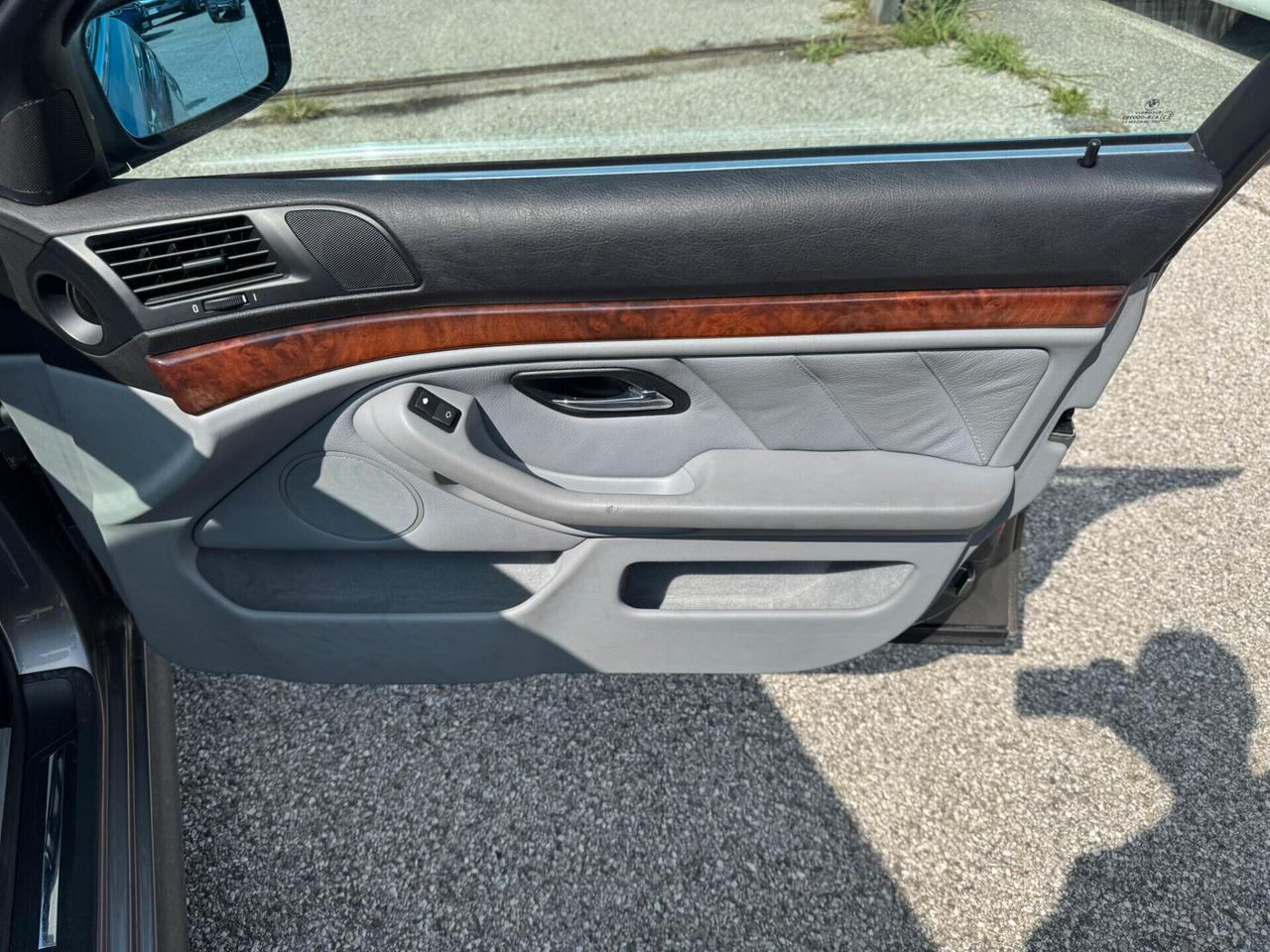 Bmw 520 520i cat Chrome